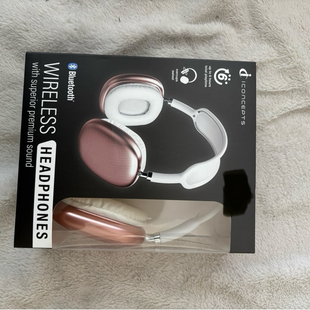 iConcepts Wireless Headphones - Rose Gold and White